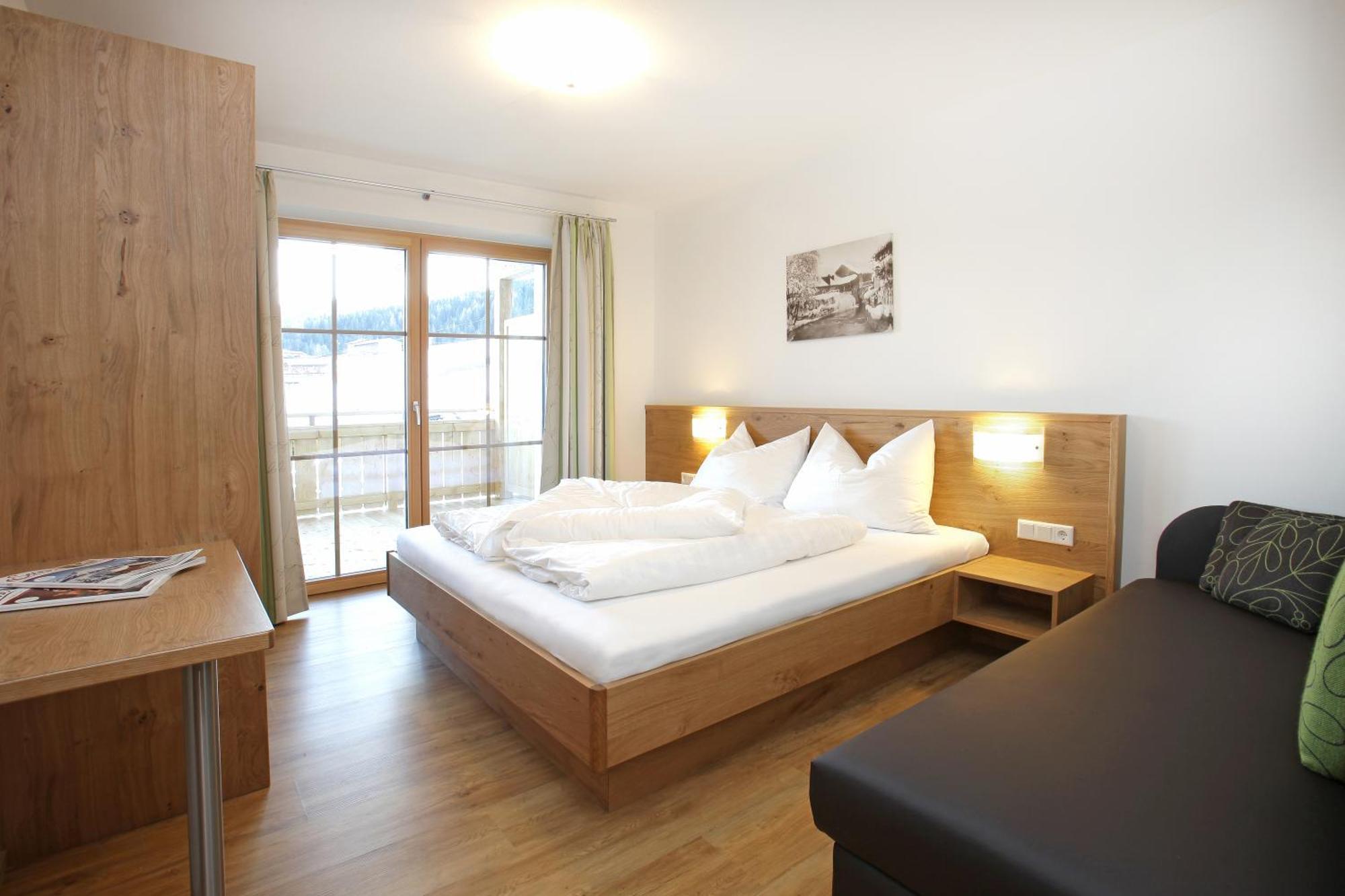 Tarlack Appartements Huetten 1A Леоганг Номер фото